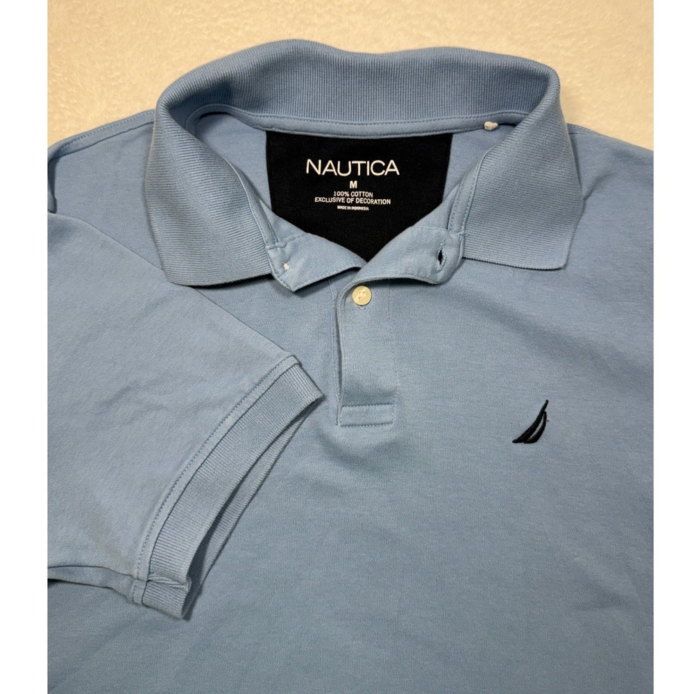 Nautica Mens M Light Blue Cotton Short Sleeve Polo Shirt Preppy Office Coastal